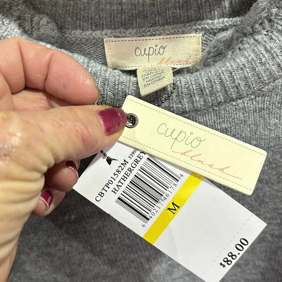 Cupio Blush Mock neck ruffle,long puff/pleated sleeve,soft, warm winter knit - Picture 9 of 9